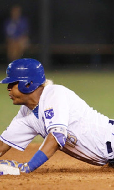 Royals beat White Sox 7-6 on Merrifield's sac fly in 10th (Jul 21, 2017)